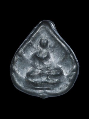 พระยอดทรัพย์ เนื้อสังฆวานร หลวงปู่คำสิงห์ สุภัทโธ วัดสิงหารินทาราม อ.บึงโขงหลง จ.หนองคาย